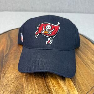 Tampa Bay Buccaneers Hat Vintage Adjustable Reebok On Field Apparel Black NFL